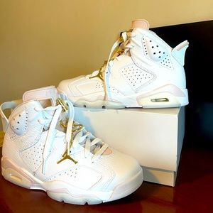 Brand New Jordan 6 Retro ‘Gold Hoops’- Women Size 7.5